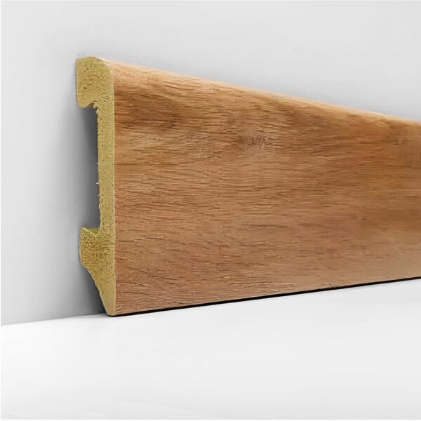 Roble Dorado / Zócalos PVC para Pegar