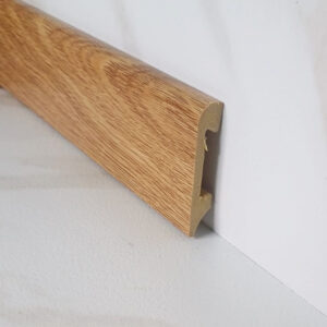 Roble Cobre / Zócalos PVC para Pegar