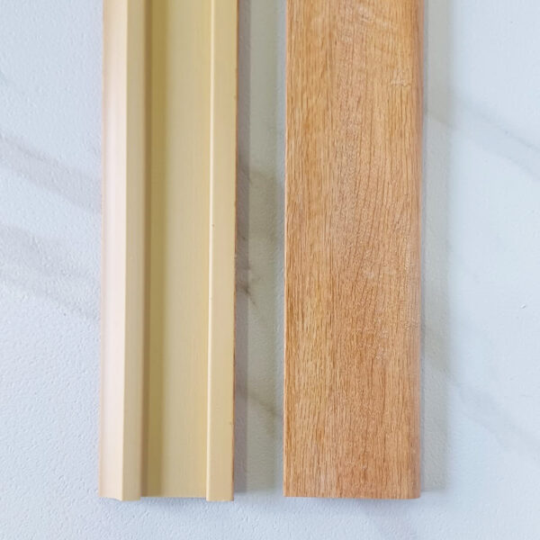 Roble Dorado / Zócalos PVC para Pegar - Image 4