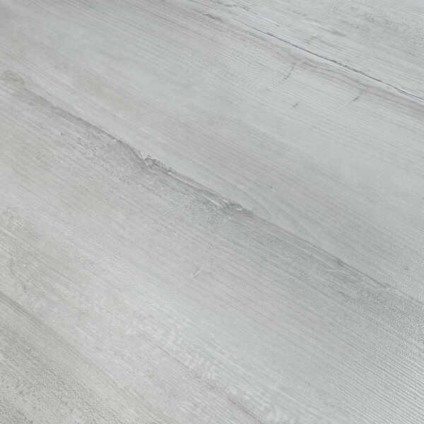 FM1069 | Piso Laminado 8mm AC4 - Image 3