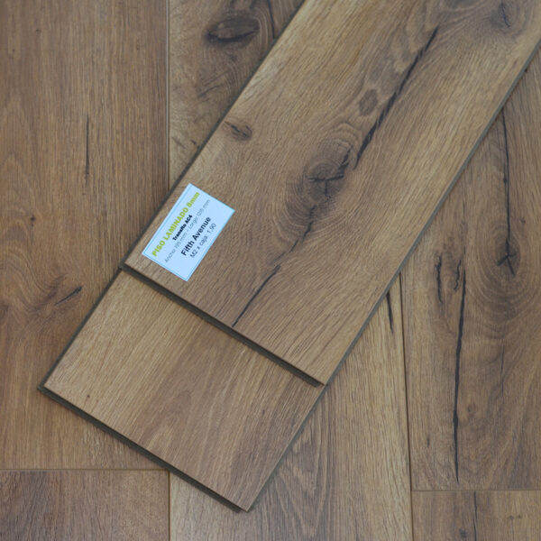 Fifth Avenue| Piso Laminado Waterproof 8mm AC4 - Image 2