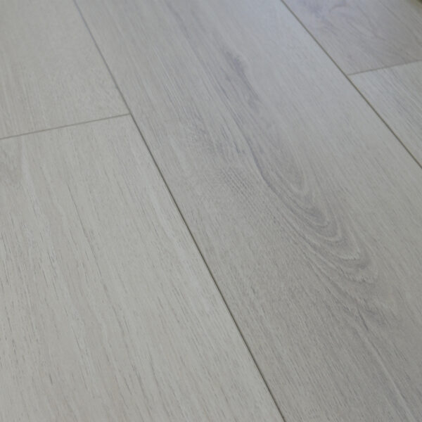 Marco Island | Piso Laminado Waterproof 8mm AC4 - Image 4