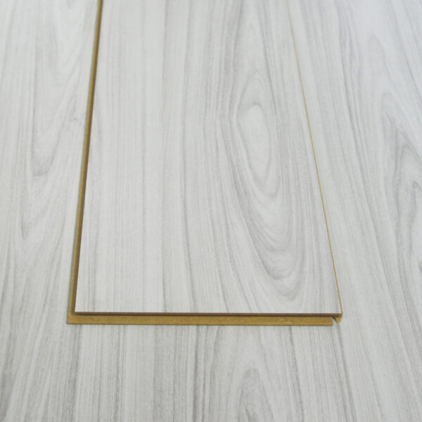 Gri Ceviz | Piso Laminado 8mm AC4 - Image 3