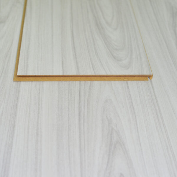 Gri Ceviz | Piso Laminado 8mm AC4 - Image 5