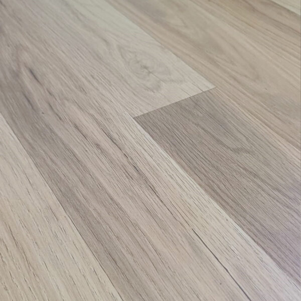 Helena Mese | Piso Laminado 7mm AC3 - Image 3