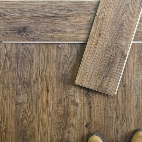 1464 | Piso Laminado Waterproof 8mm AC5