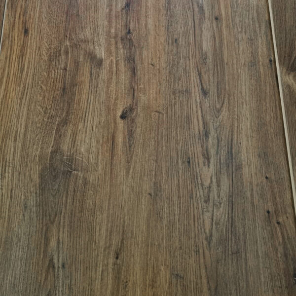 1464 | Piso Laminado Waterproof 8mm AC5 - Image 2