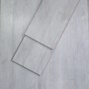 1069 | Piso Laminado Waterproof 8mm AC4