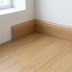 DB131 – Zócalo PVC Pegar/Encastrar