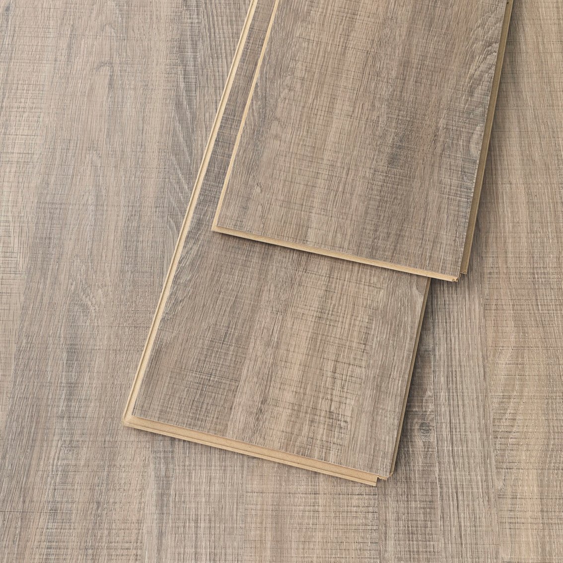 FM1064 | Piso Laminado Waterproof 8mm AC4 - Imagen 3