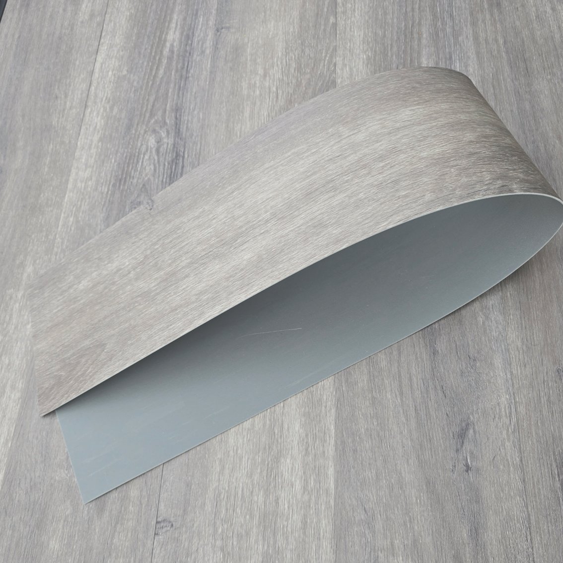 2008 | Piso Vinílico LVT para Pegar 2mm - Imagen 6