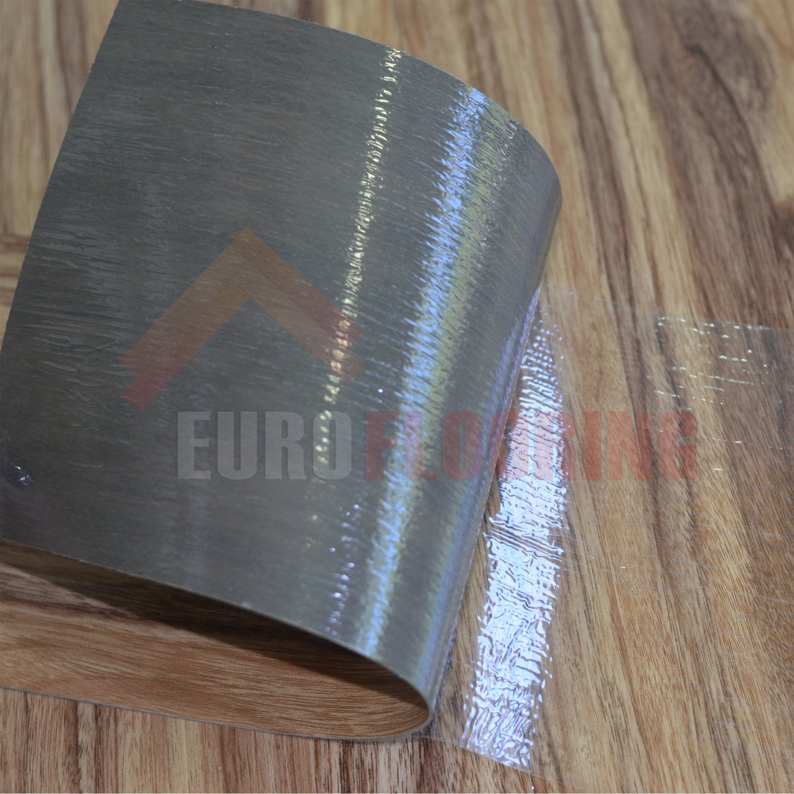 W45 | Piso Vinílico LVT Autoadhesivo - Imagen 4