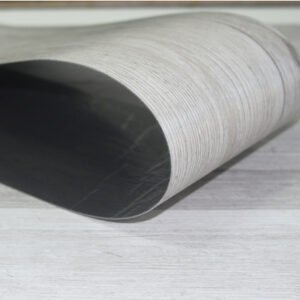 W92 | Piso Vinílico LVT Autoadhesivo